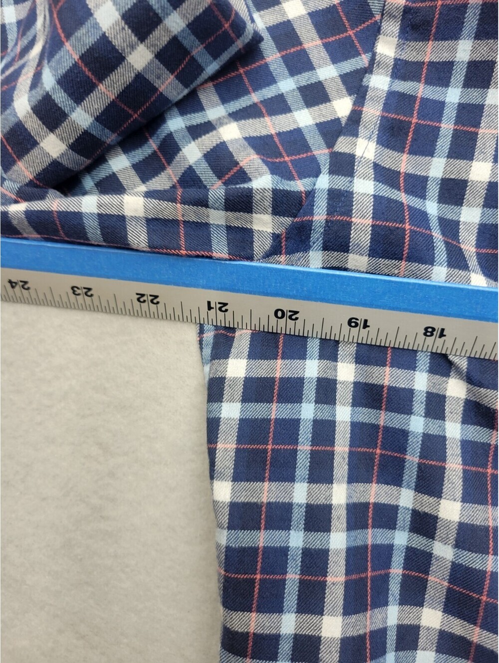 Vineyard Vines Men's Button-Up Medium Blue Long Sleeve Plaid Polyester Tucker - Picture 4 of 10